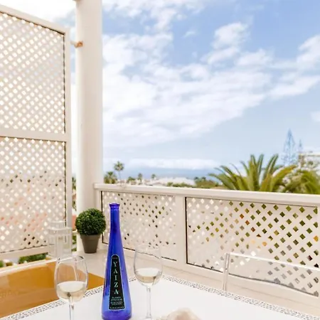 Sunset's Home: Sun, & Pool On A Heaven Of Calm *