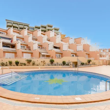 Sunset's Home: Sun, & Pool On A Heaven Of Calm *